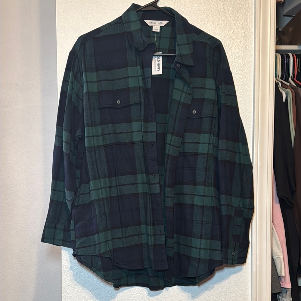 Old Navy Green and Black Lightweight Shacket